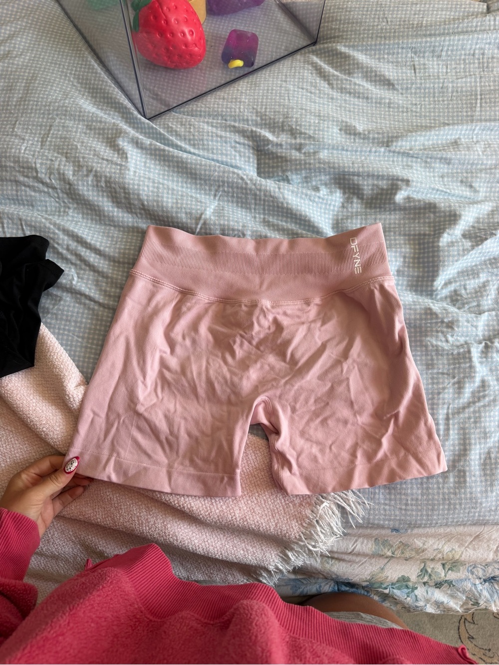 Light pink dfyne shorts